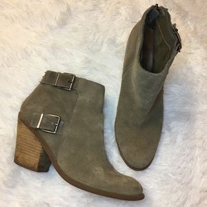 LUCKY BRAND Women’s Taupe Tan Suede Leather Heeled Ankle Booties, 9.5